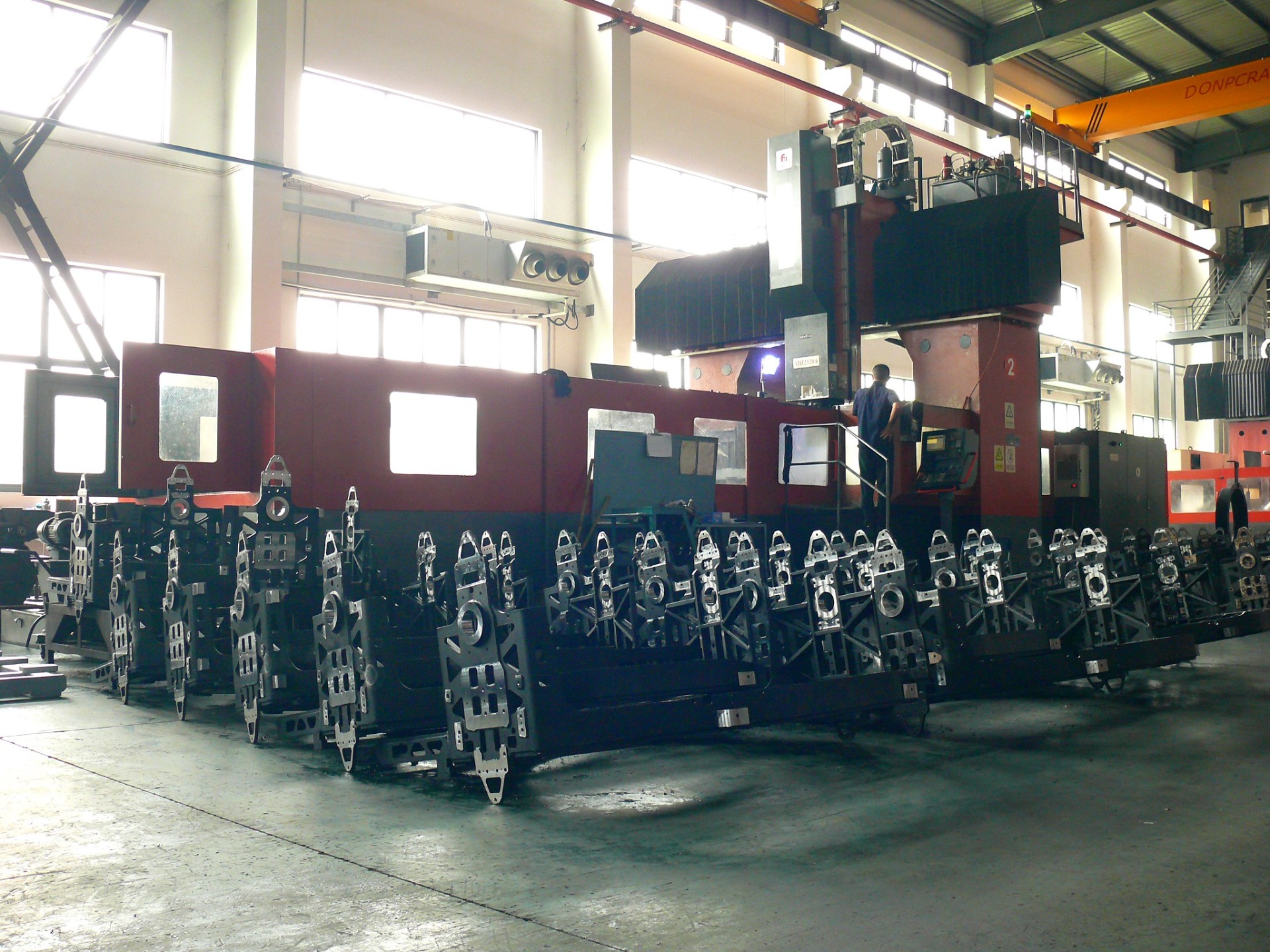 加工中心2號(hào)機(jī)